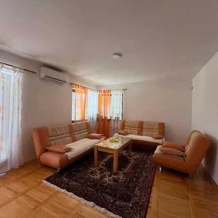 Villa - Tmusic - Sarajevo Vogošća